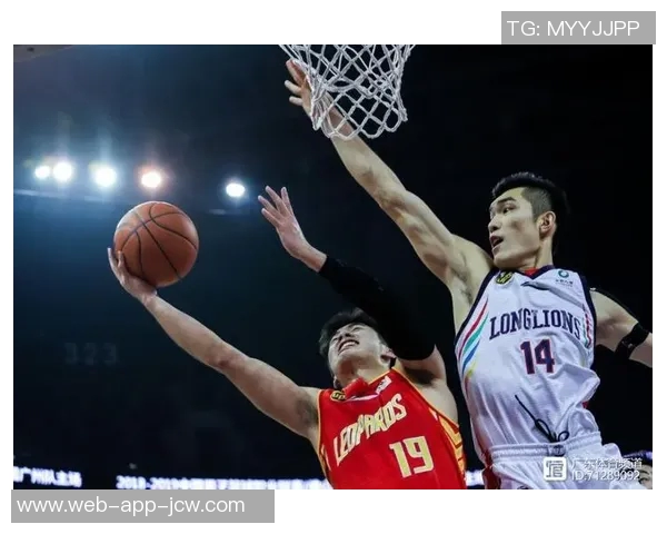 广州男篮德比战再吞败仗崔万军:没打出应有优势 广州男篮德比战再吞败仗崔万军:没打出应有优势