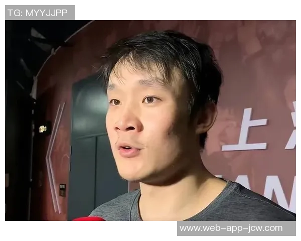 新疆逆战山东!可兰27分破纪录,小丁展现耀眼光芒—一场精彩纷呈的篮球盛宴 新疆逆战山东!可兰27分破纪录,小丁展现耀眼光芒—一场精彩纷呈的篮球盛宴