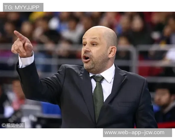 揭幕战遭伤病!雅尼斯不愿再看球员受伤