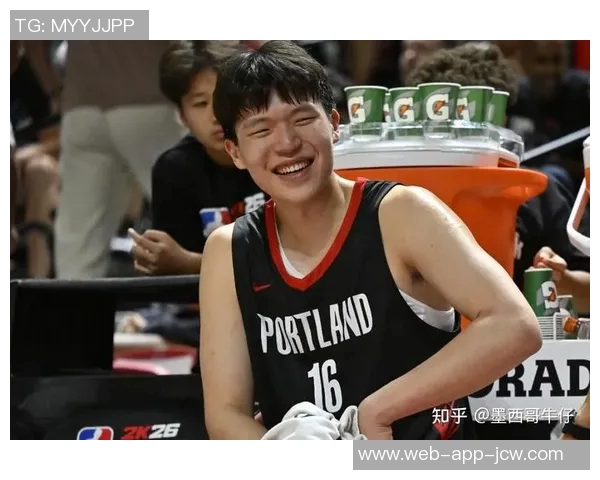 杨瀚森:开拓者队内氛围非常好试训时非常友善 杨瀚森:开拓者队内氛围非常好试训时非常友善