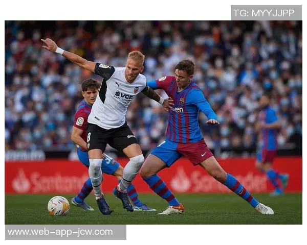 米亚托维奇：皇马的对手们闻到了血腥味，就像鲨鱼一样袭来