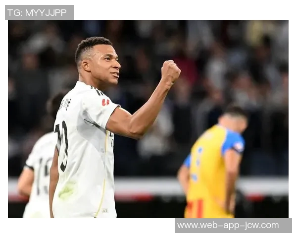 皇马第5次西甲赛季前11场取得10胜，往绩助力再度冲冠